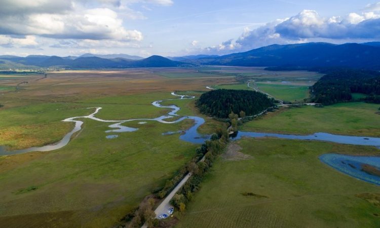 Center za obiskovalce Cerkniško jezero jeseni v celoti odpira vrata