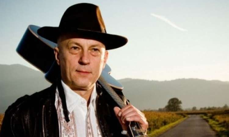 Vlado Kreslin z Malimi bogovi in Beltinško bando po tradiciji v Križankah