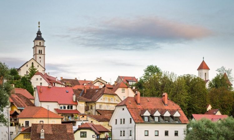 Mestna občina Kranj odslej z ločenim vhodom za stranke občine