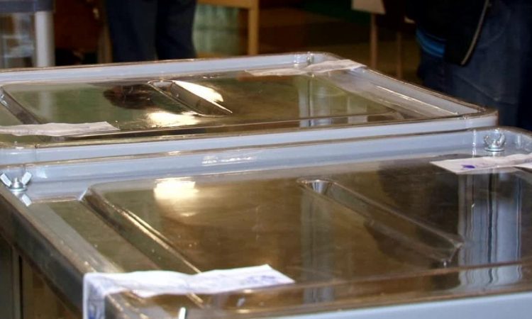 Zadnji dan za prijavo posebnih oblik glasovanja na predsedniških in lokalnih volitvah