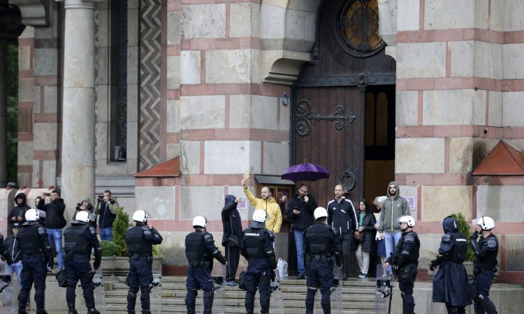 V Srbiji načrtujejo uvedbo zakona, ki predvideva videonadzor državljanov