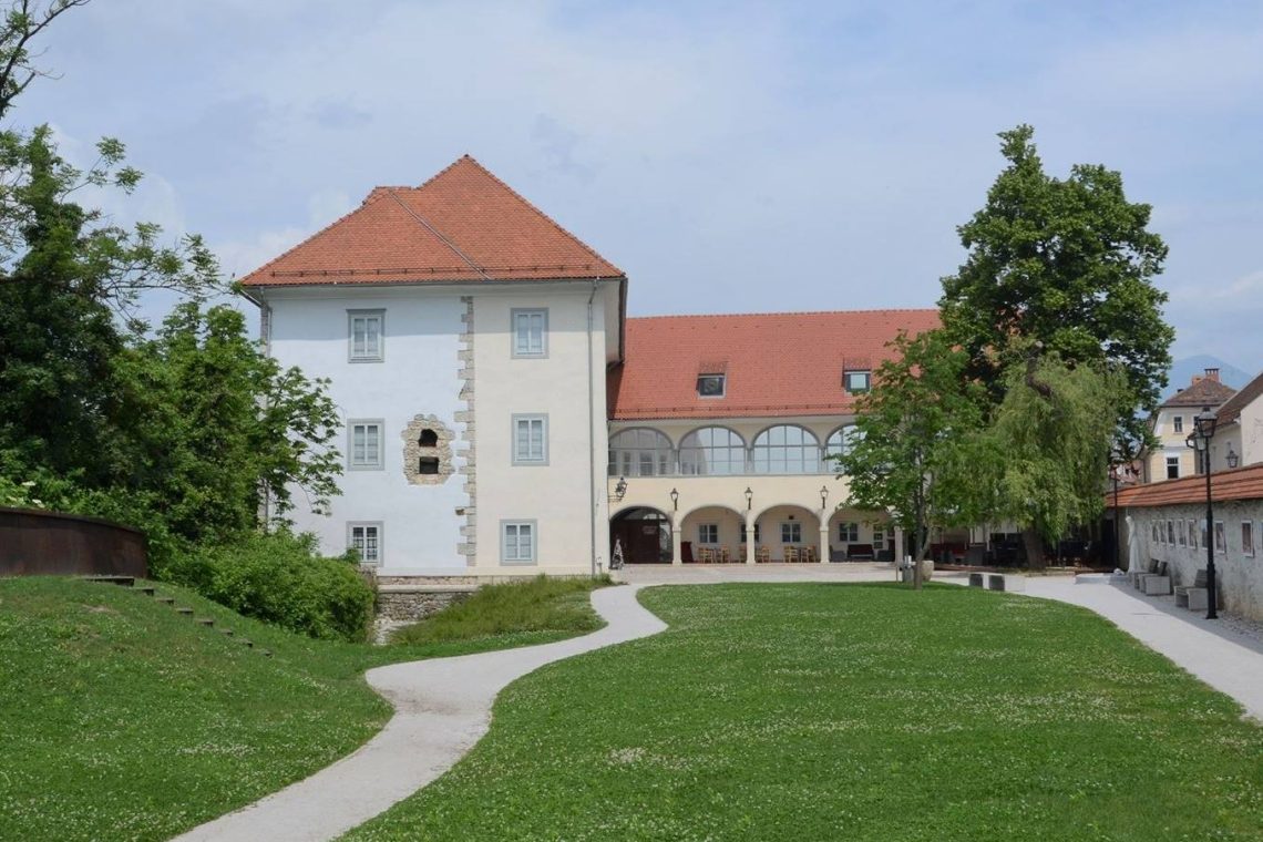 Gorenjski muzej ob 70-letnici odpira dve razstavi