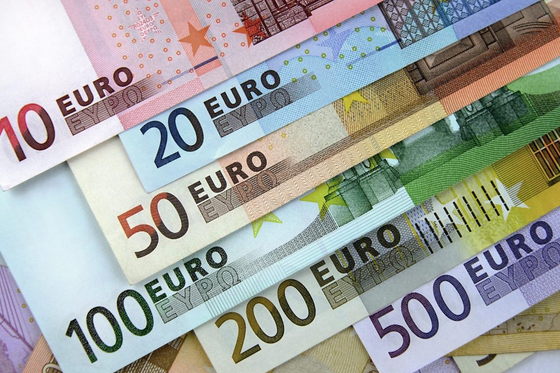 Vzajemna želi razdeliti premoženje dopolnilnega zdravstvenega zavarovanja med zavarovance