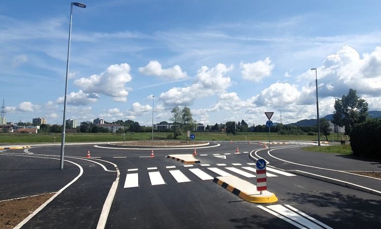 Novo krožišče na Lavi velika pridobitev za večjo prometno varnost
