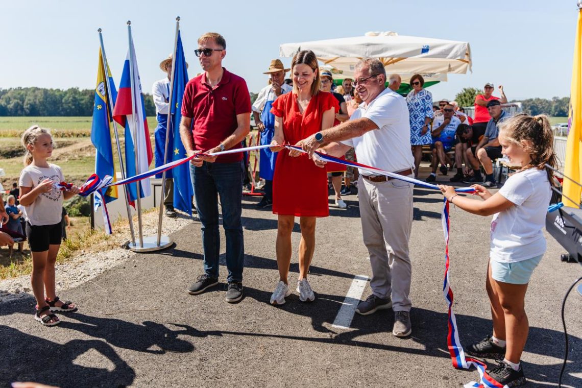 Zgrajene kolesarske poti med Svetim Andražem in Trnovsko vasjo