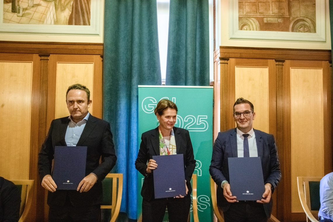 S podpisom dogovora odprta pot k urejanju osrednjega območja EPK ob meji