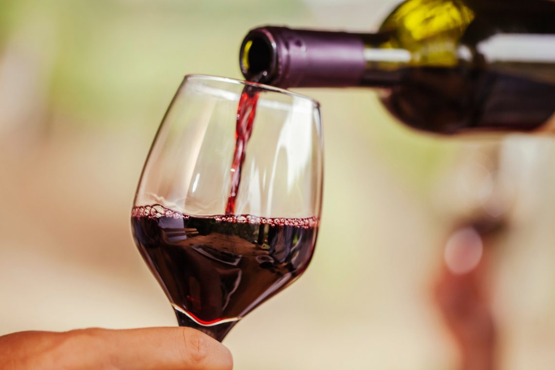 DOBROdošlo VINO: Martinovanje z Okusom in Druženjem