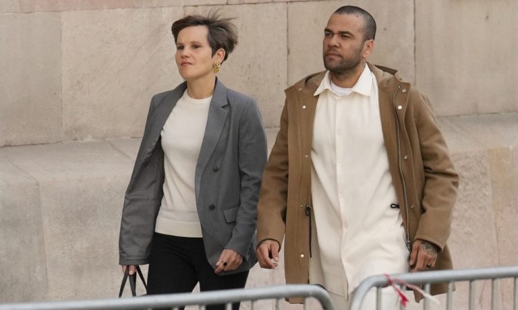 Alves po zavrnjeni pritožbi tožilstva ostaja na prostosti