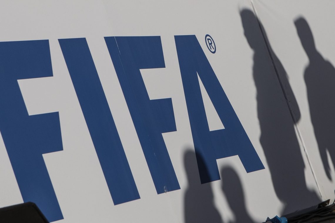 Fifa bo preučila možnosti glede igranja tekem državnega prvenstva v tujini