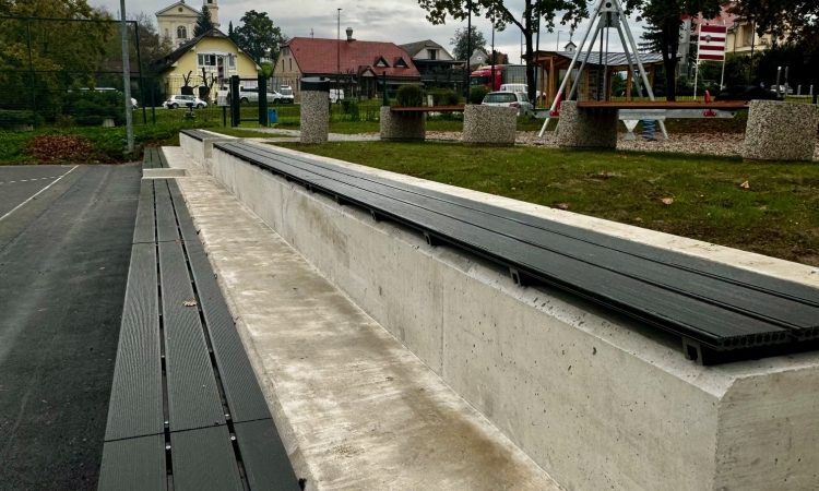 Novi igrišči za prebivalce Teharij in Trnovelj