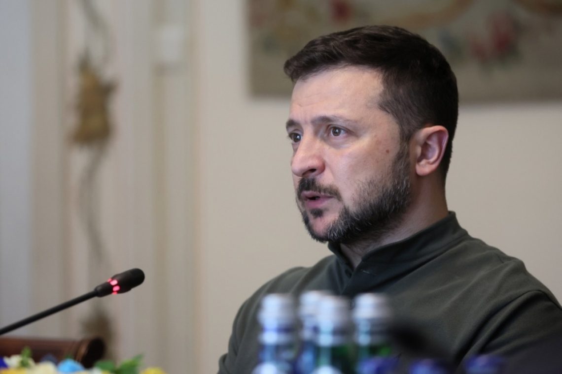 Zelenski: V pogovore o koncu vojne mora biti vključena tudi Ukrajina