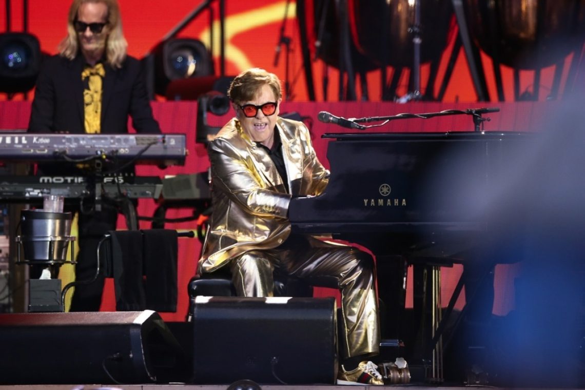 Elton John z novim albumom Who Believes In Angels?