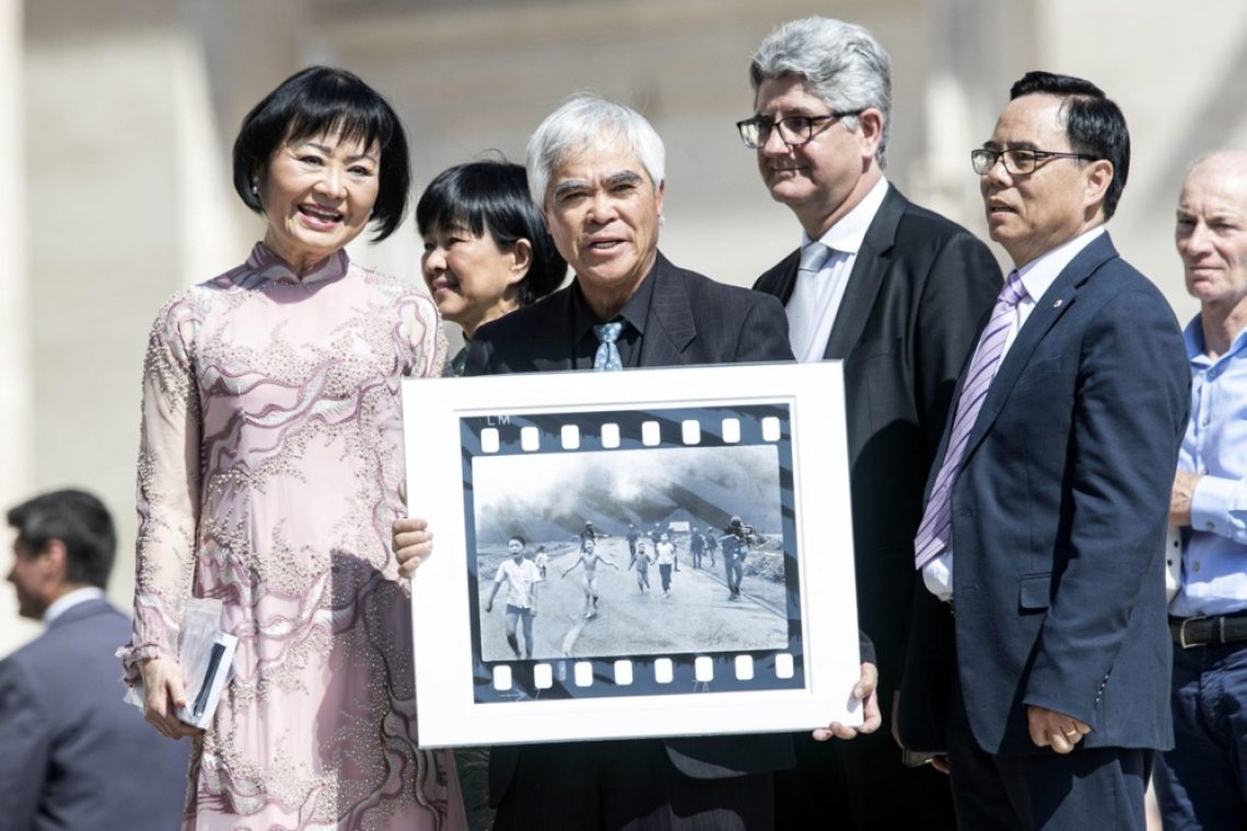 World Press Photo preklical avtorstvo legendarne fotografije iz Vietnama