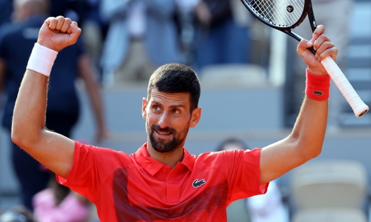 Đoković do stote zmage v Parizu in 19. četrtfinala