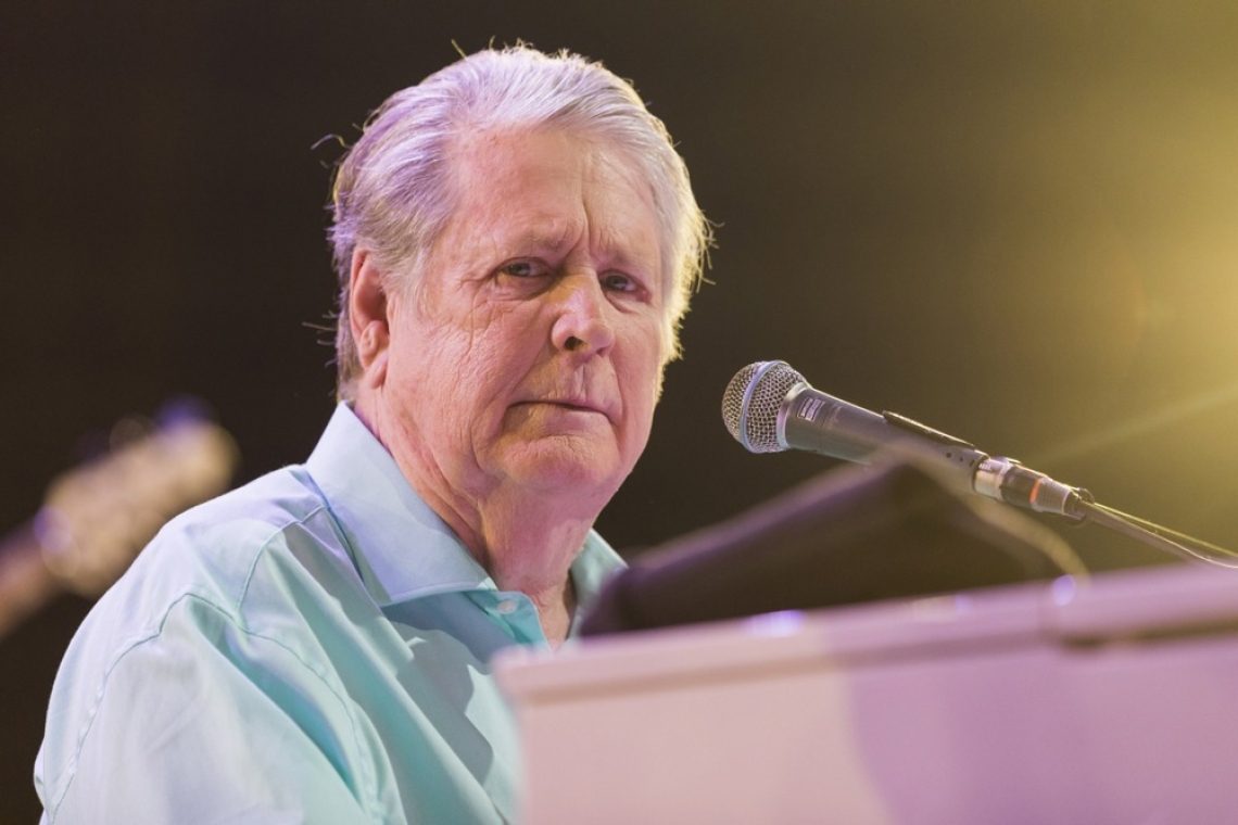 Umrl Brian Wilson, ustvarjalec kalifornijskega zvoka in duša skupine The Beach Boys