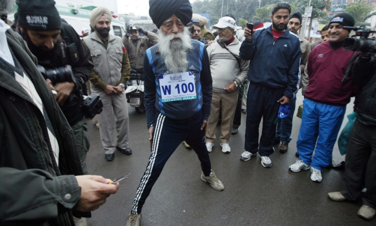 Britanski maratonec pri 114 letih umrl v prometni nesreči