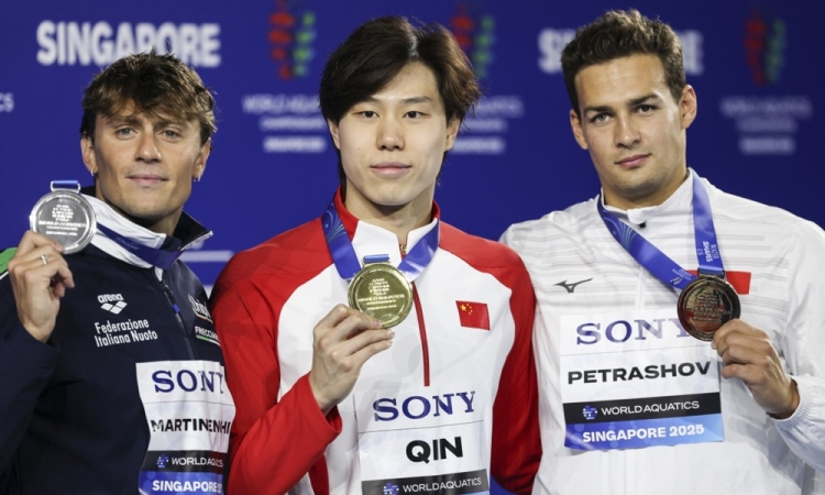 Qin na 100 m prsno ugnal Martinenghija