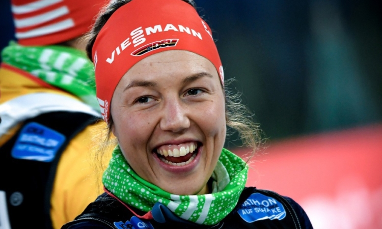 Huda plezalna nesreča biatlonke Laure Dahlmeier