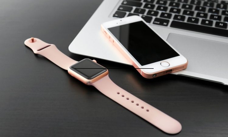 Apple v krizi zaradi odhodov strokovnjakov za umetno inteligenco