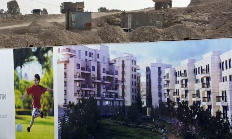 Izrael potrjuje gradnjo naselja E1, Palestinci svarijo pred konec možnosti za lastno državo