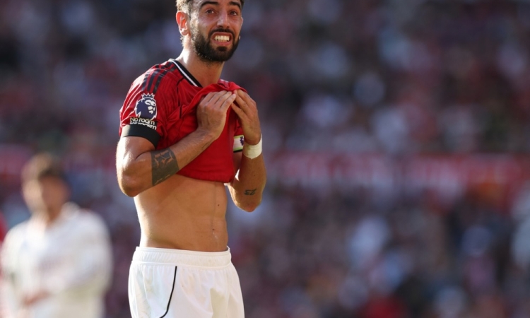 Manchester United ponižan in izpadel iz Ligaškega pokala proti Grimsby Townu