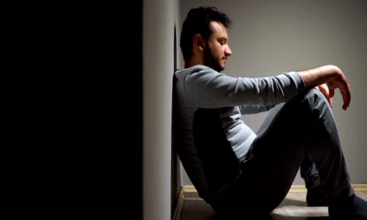 Svetovni dan preprečevanja samomora poudarja pomen odprtega pogovora
