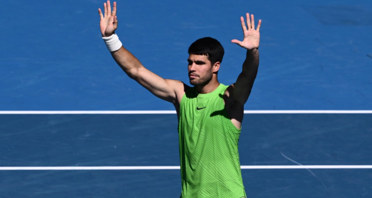 Alcaraz in Sabalenka prepričljivo v osmino finala, Klepač z Bouzkovo napredovali med dvojicami