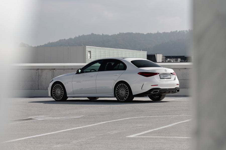 Mercedes_C_-_oktober_2022_-_Photo_Ziga_Intihar-2015.jpg